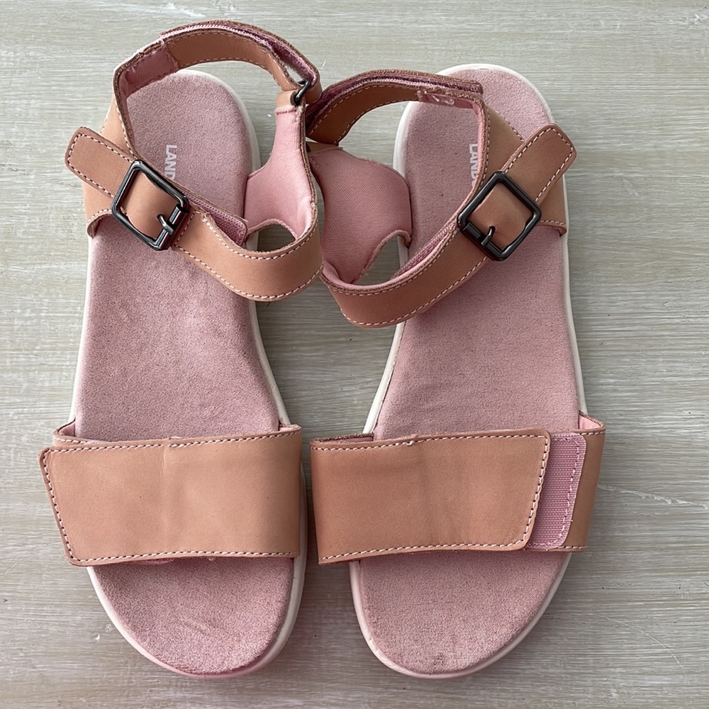 Lands’ End pink leather sandals, size 7
